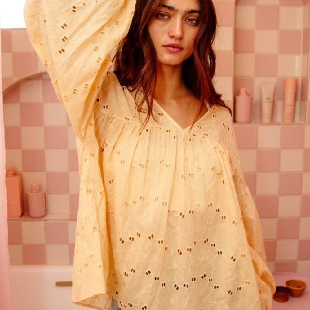 Bucketlist Puff Sleeve Eyelet Lace Tunic Top Peach